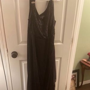 R & M Richards Special Occasion Dress